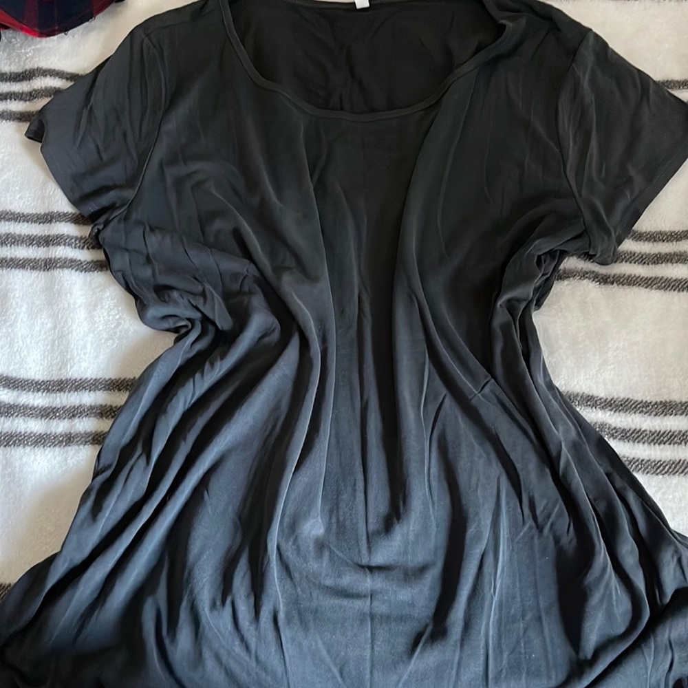 Honey and Lace grey super soft top